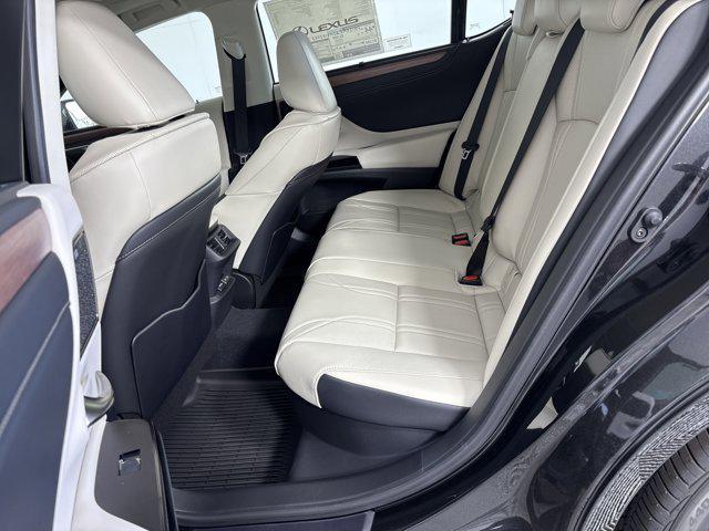 new 2025 Lexus ES 300h car, priced at $57,014