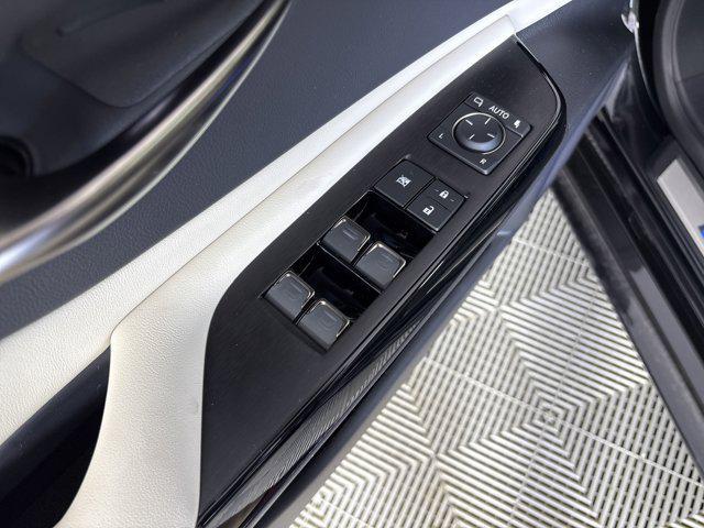 new 2025 Lexus ES 300h car, priced at $57,014