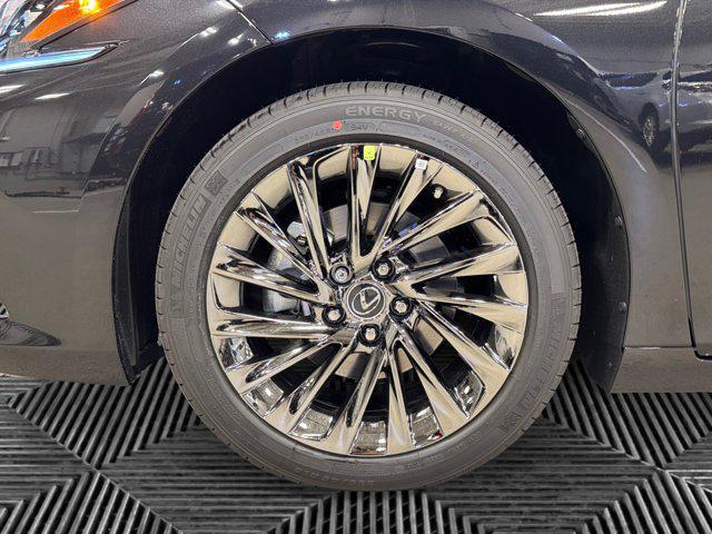 new 2025 Lexus ES 350 car, priced at $56,449