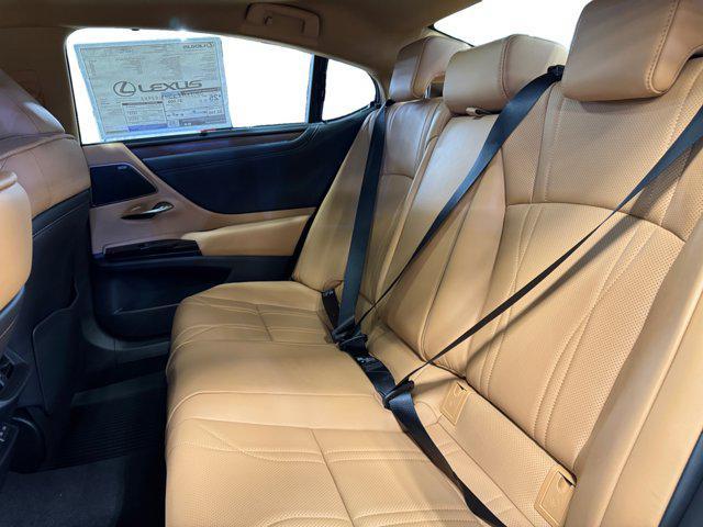 new 2025 Lexus ES 350 car, priced at $56,449