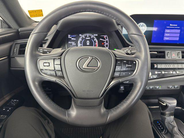 used 2023 Lexus ES 350 car, priced at $39,300