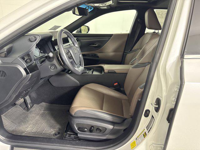 used 2023 Lexus ES 350 car, priced at $39,300