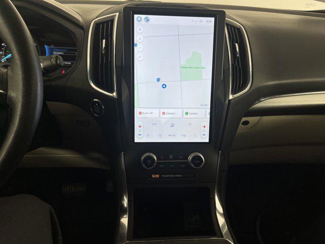 used 2022 Ford Edge car, priced at $30,000
