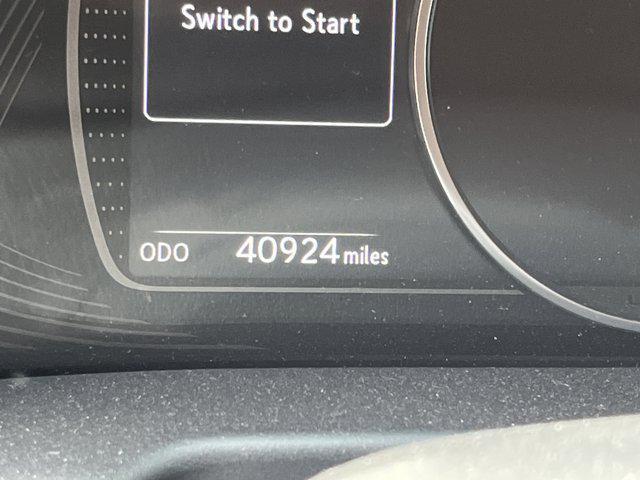 used 2022 Lexus ES 350 car, priced at $35,800