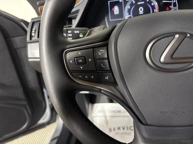used 2022 Lexus ES 350 car, priced at $35,800
