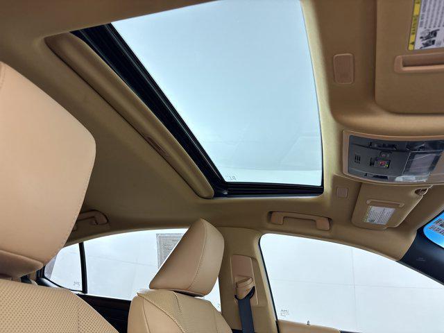 used 2022 Lexus ES 350 car, priced at $35,800