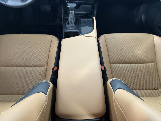 used 2022 Lexus ES 350 car, priced at $39,300