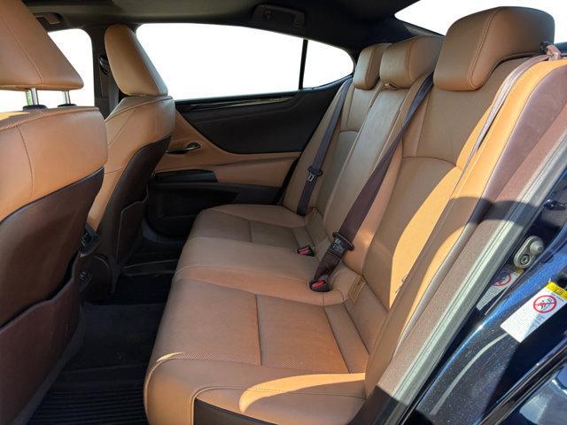 used 2019 Lexus ES 350 car, priced at $31,000