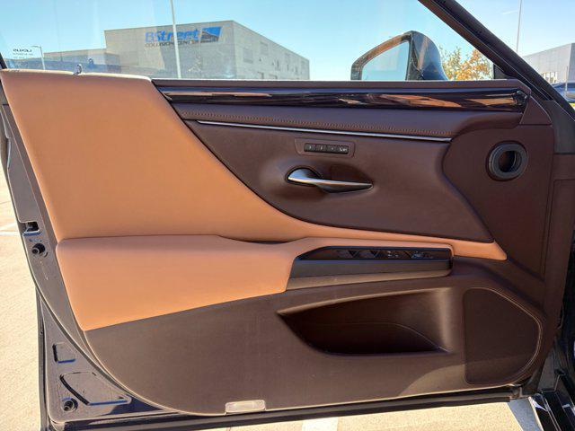 used 2019 Lexus ES 350 car, priced at $31,000