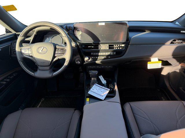 new 2025 Lexus ES 350 car, priced at $57,034