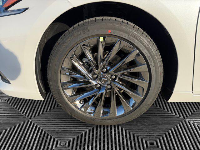 new 2025 Lexus ES 350 car, priced at $57,034