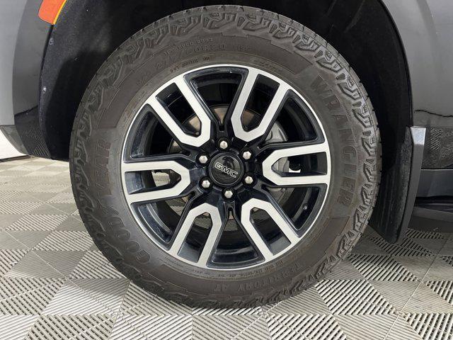 used 2022 GMC Yukon car, priced at $61,000