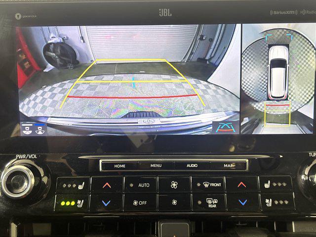 used 2021 Toyota Highlander car, priced at $36,000