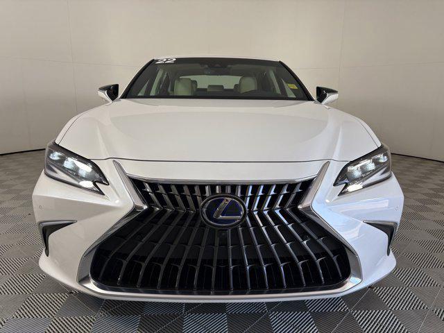 used 2022 Lexus ES 300h car, priced at $43,000