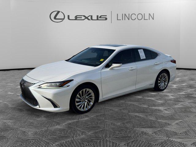 used 2020 Lexus ES 300h car, priced at $31,000