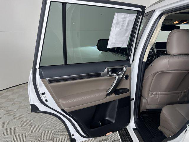 used 2023 Lexus GX 460 car, priced at $69,900