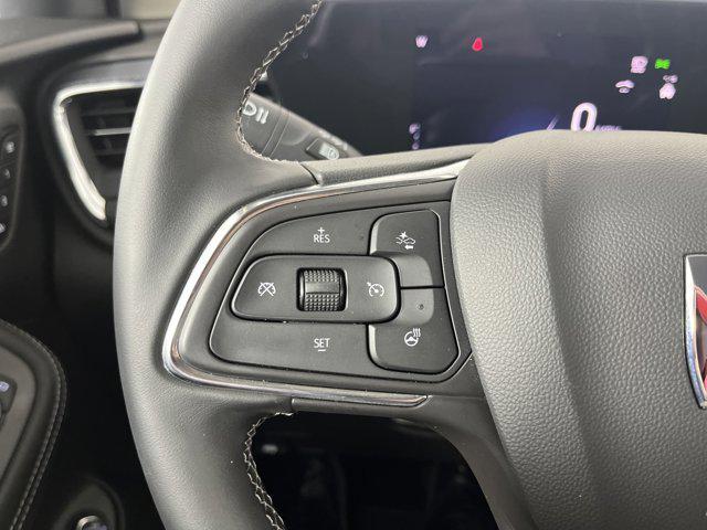 used 2025 Buick Encore GX car, priced at $29,900