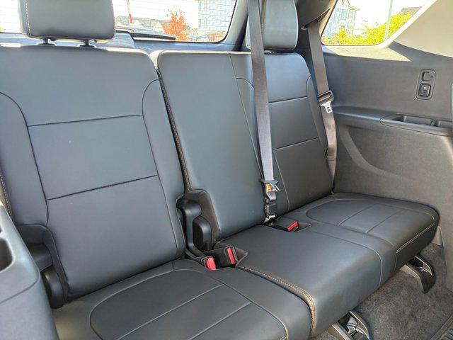 used 2020 Chevrolet Traverse car, priced at $32,500