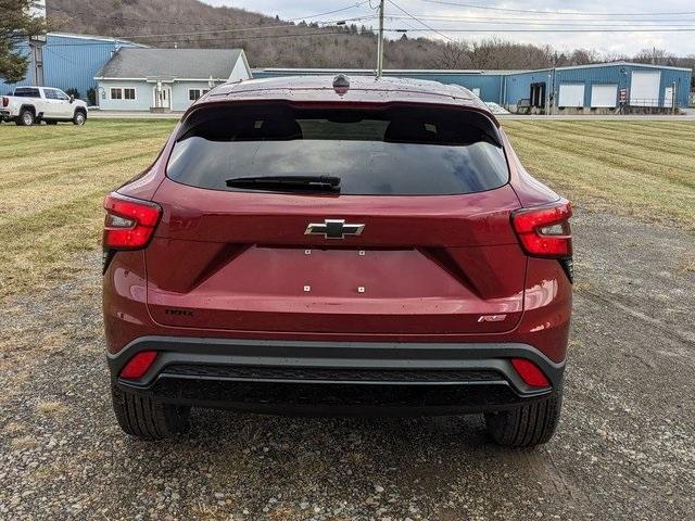 new 2025 Chevrolet Trax car, priced at $23,395