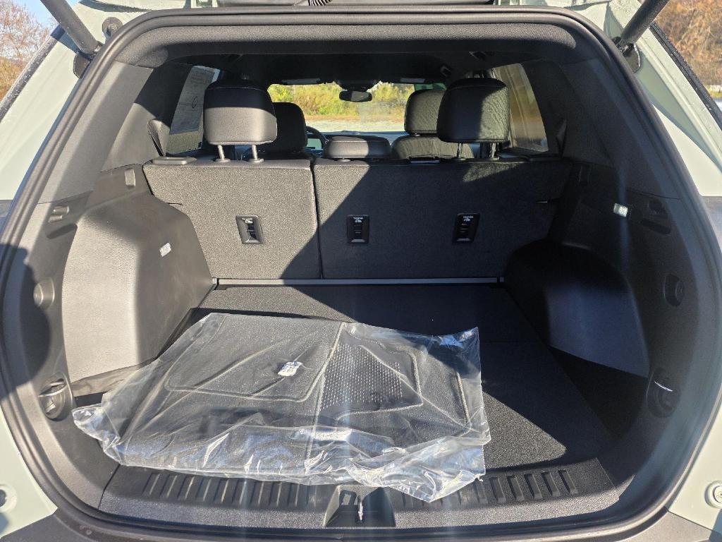 new 2026 Chevrolet Equinox car, priced at $34,810