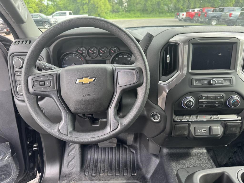 new 2025 Chevrolet Silverado 1500 car, priced at $38,165