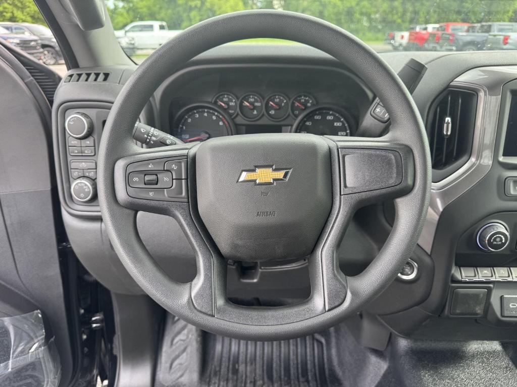 new 2025 Chevrolet Silverado 1500 car, priced at $38,165