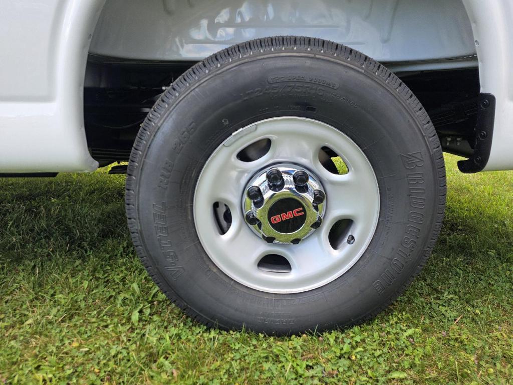 new 2025 GMC Savana 3500 car, priced at $50,995