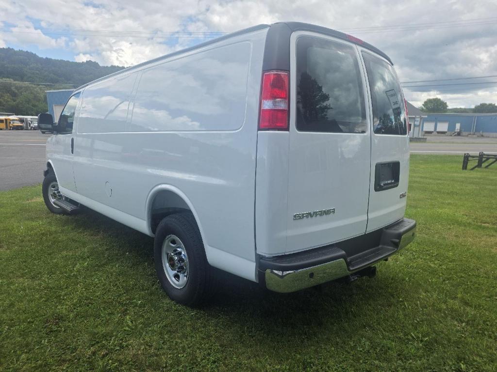 new 2025 GMC Savana 3500 car, priced at $50,995