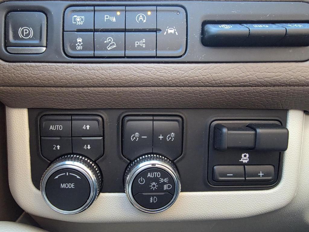 used 2023 GMC Yukon car, priced at $61,400