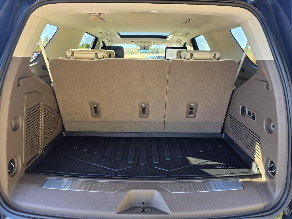 used 2023 GMC Yukon car, priced at $61,400