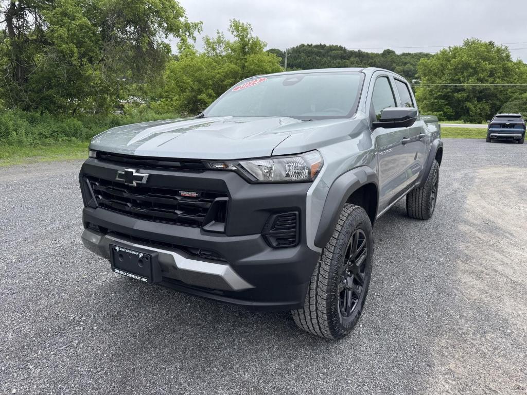 used 2024 Chevrolet Colorado car