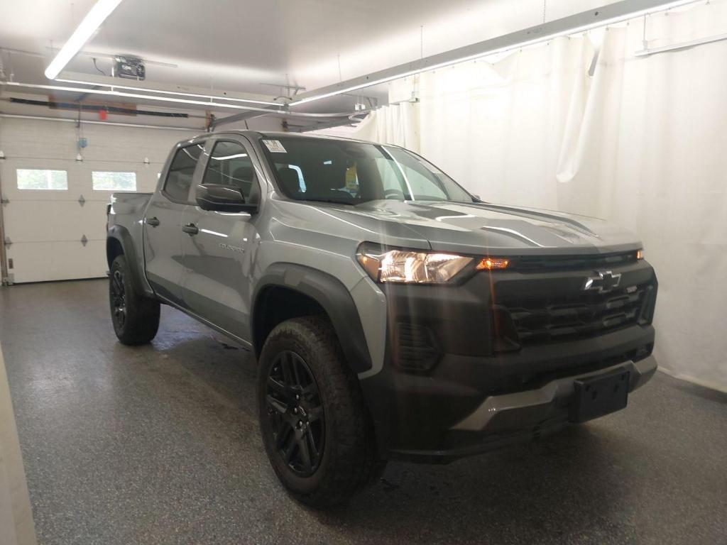 used 2024 Chevrolet Colorado car