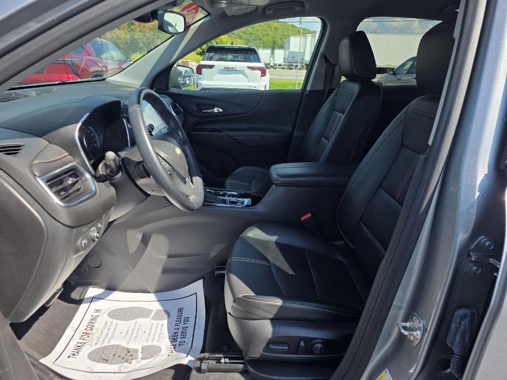 used 2024 Chevrolet Equinox car, priced at $29,297