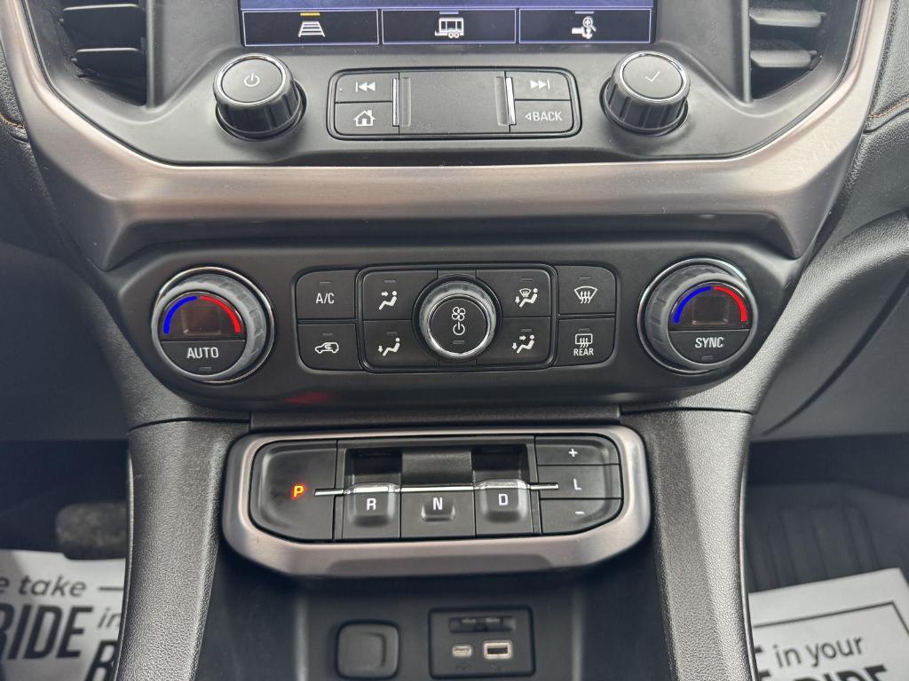 used 2022 GMC Acadia car, priced at $32,900
