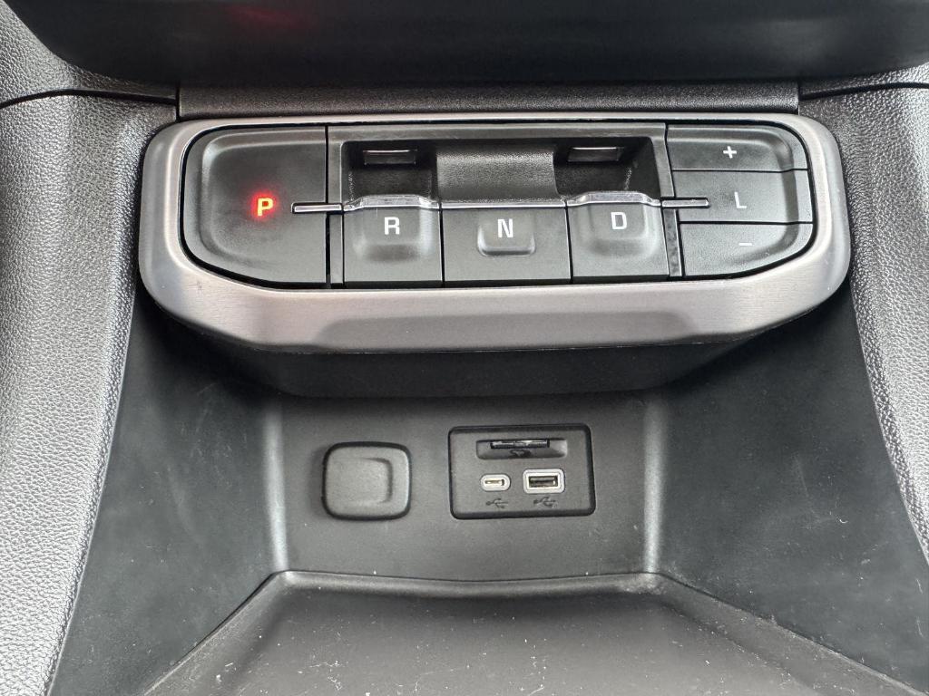 used 2022 GMC Acadia car, priced at $32,900