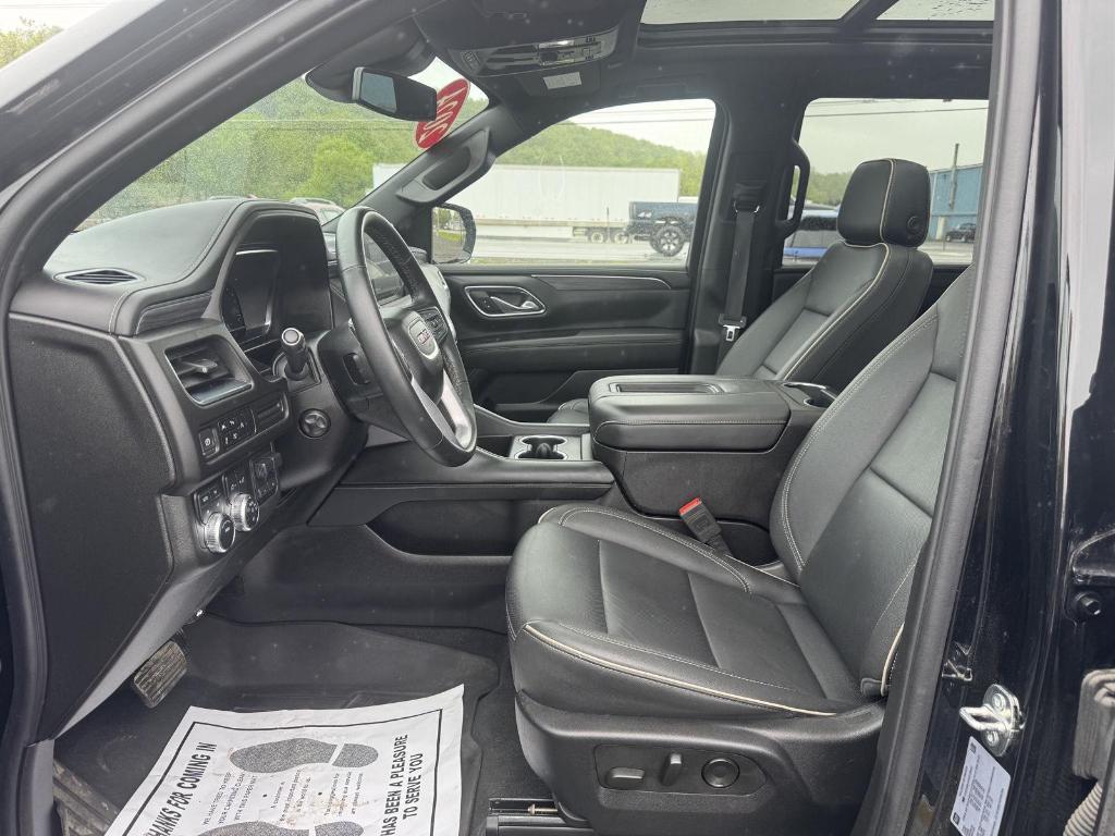 used 2024 GMC Yukon car, priced at $62,900