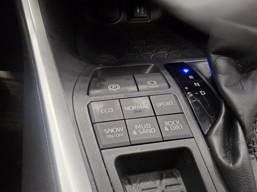 used 2019 Toyota RAV4 car, priced at $24,622
