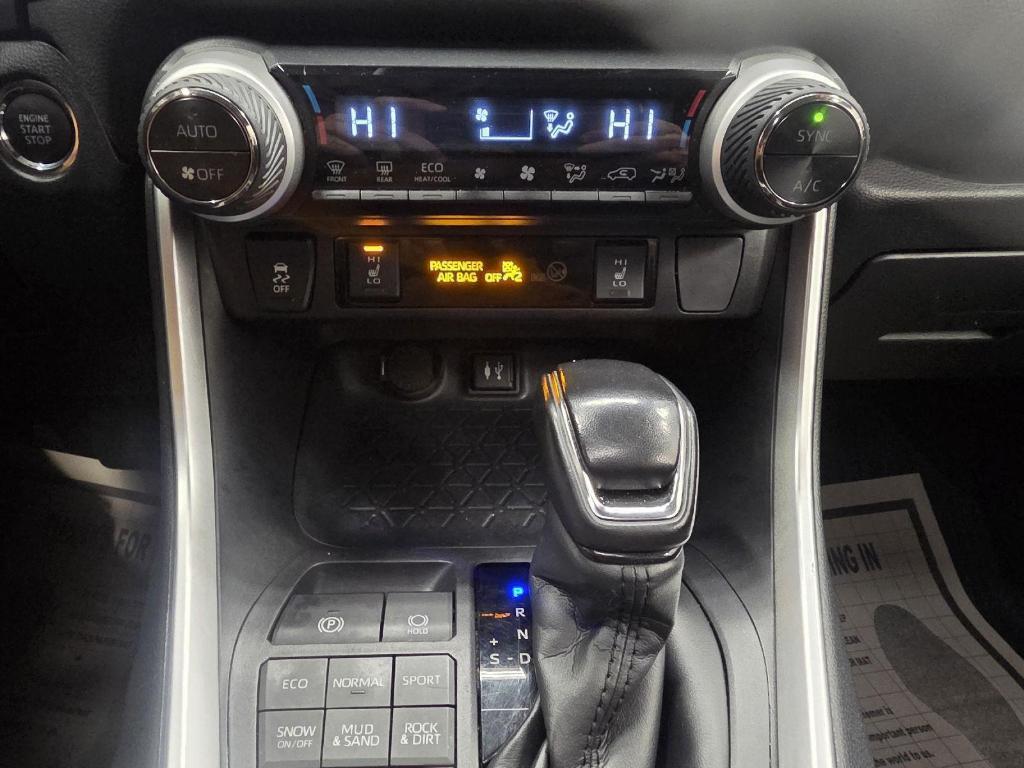 used 2019 Toyota RAV4 car, priced at $24,622