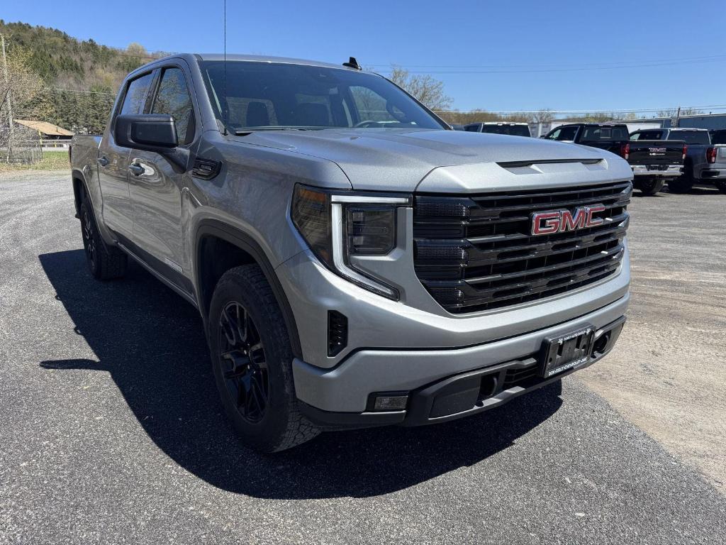 new 2025 GMC Sierra 1500 car, priced at $57,790