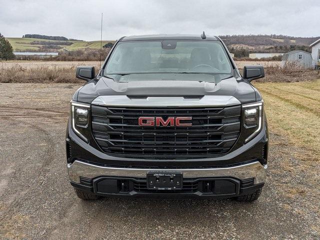 new 2025 GMC Sierra 1500 car, priced at $47,765