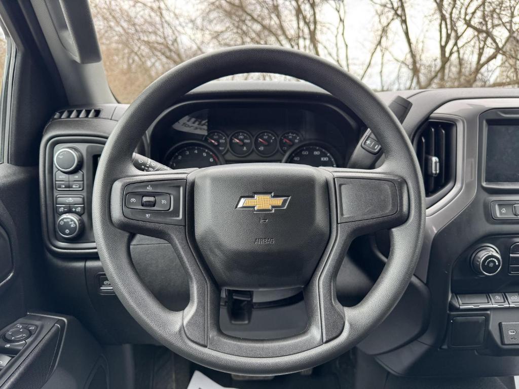 used 2021 Chevrolet Silverado 1500 car, priced at $31,900