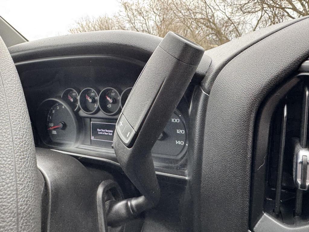 used 2021 Chevrolet Silverado 1500 car, priced at $31,900