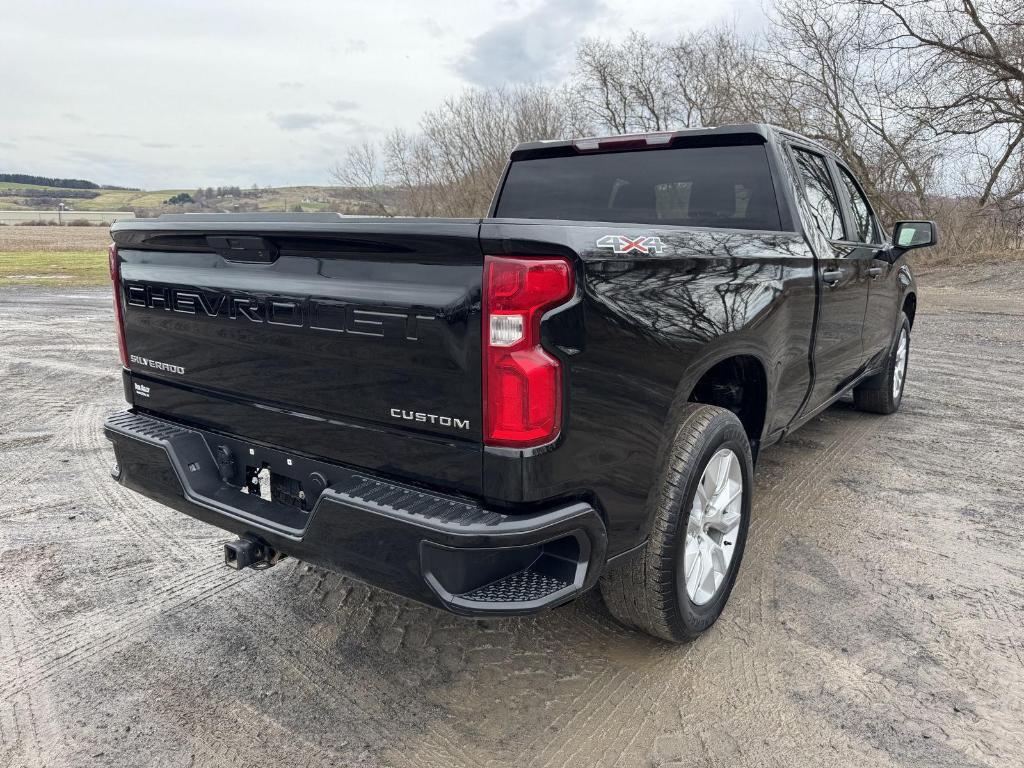 used 2021 Chevrolet Silverado 1500 car, priced at $31,900