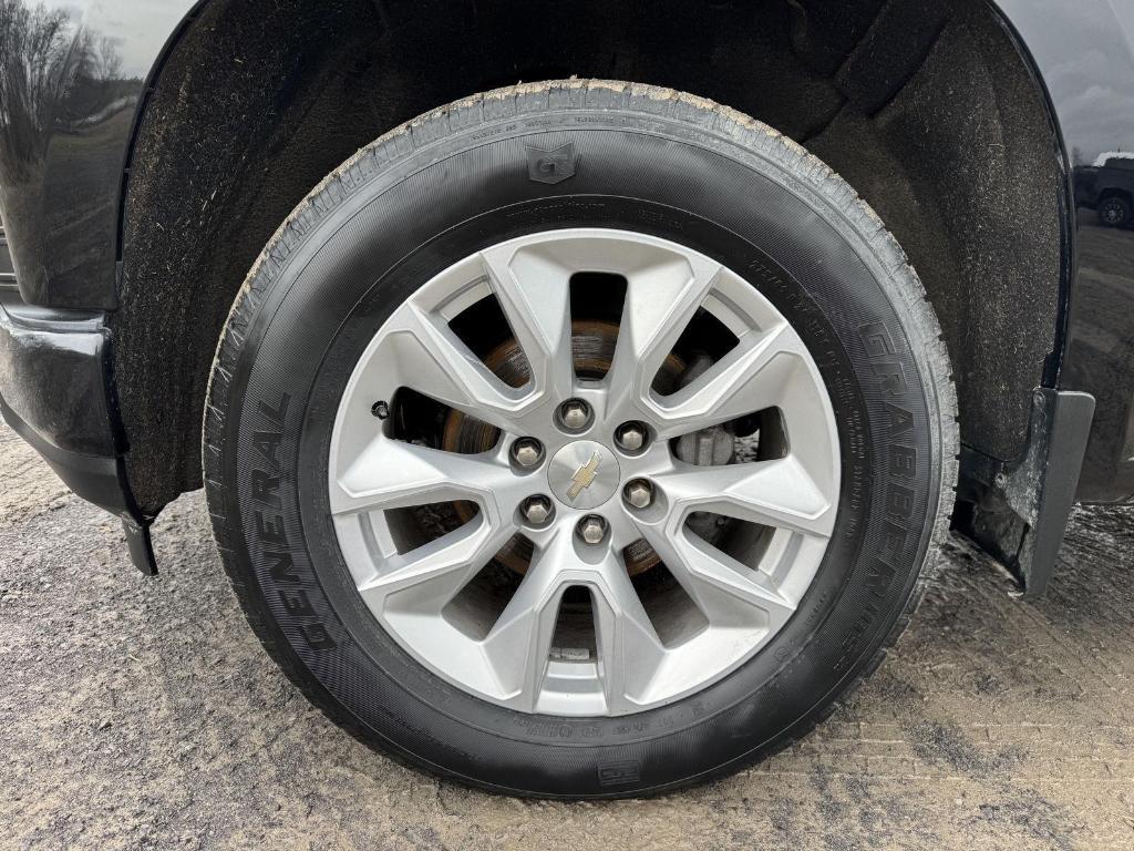 used 2021 Chevrolet Silverado 1500 car, priced at $31,900