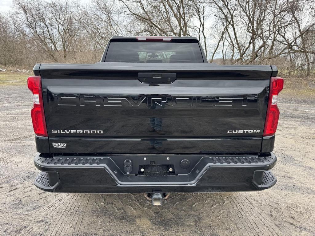 used 2021 Chevrolet Silverado 1500 car, priced at $31,900