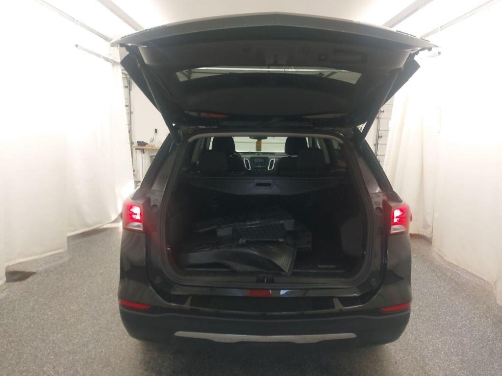 used 2022 Chevrolet Equinox car, priced at $23,900