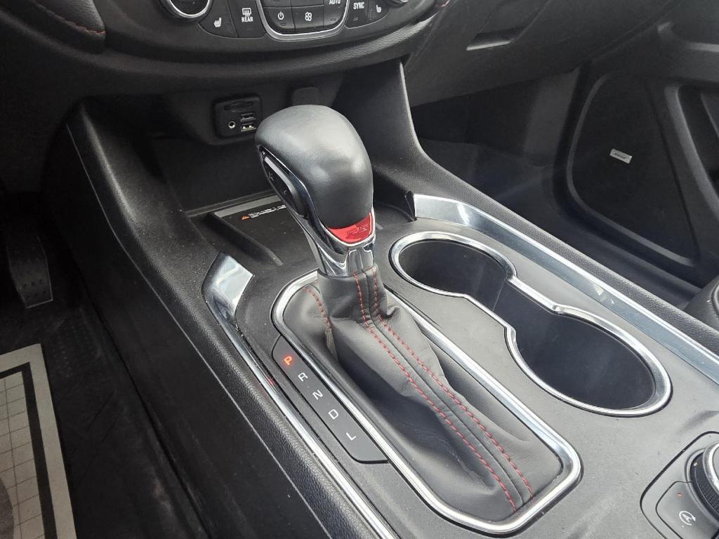 used 2023 Chevrolet Traverse car, priced at $35,900