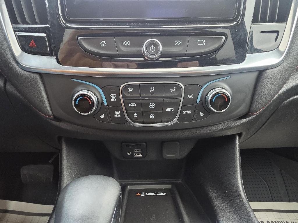 used 2023 Chevrolet Traverse car, priced at $35,900