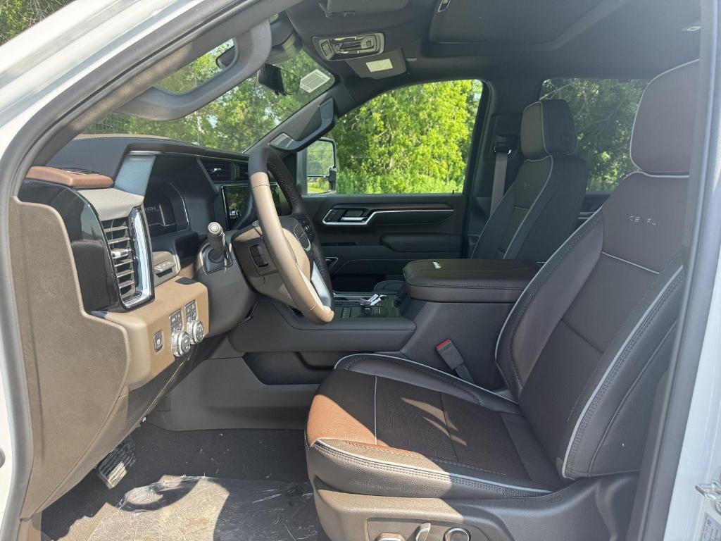 new 2025 GMC Sierra 2500 car, priced at $76,775