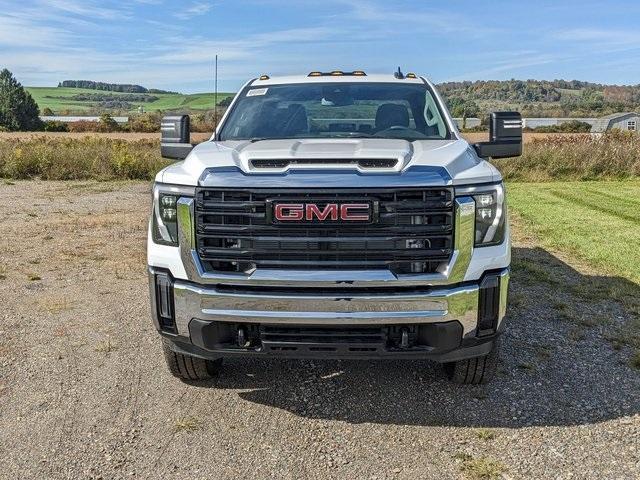 new 2024 GMC Sierra 2500 car, priced at $67,165